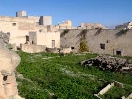 Favignana, Camerone delle celle di punizione: il Comitato “Salviamo lo Stornello e le Egadi” chiede lo stop al bando del Demanio