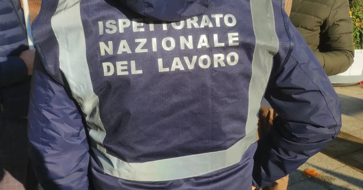 Blitz nelle campagne trapanesi: 18 lavoratori irregolari e cinque attività sospese