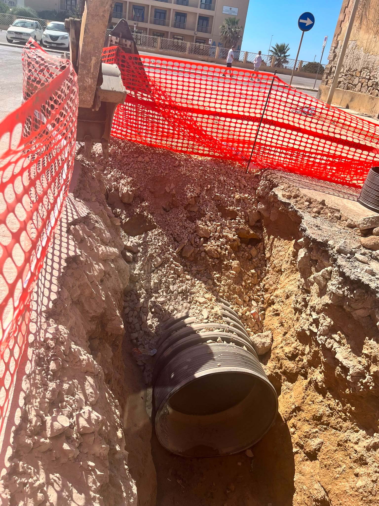 Acqua contaminata a Trapani, l’emergenza si restringe ma lavori in corso