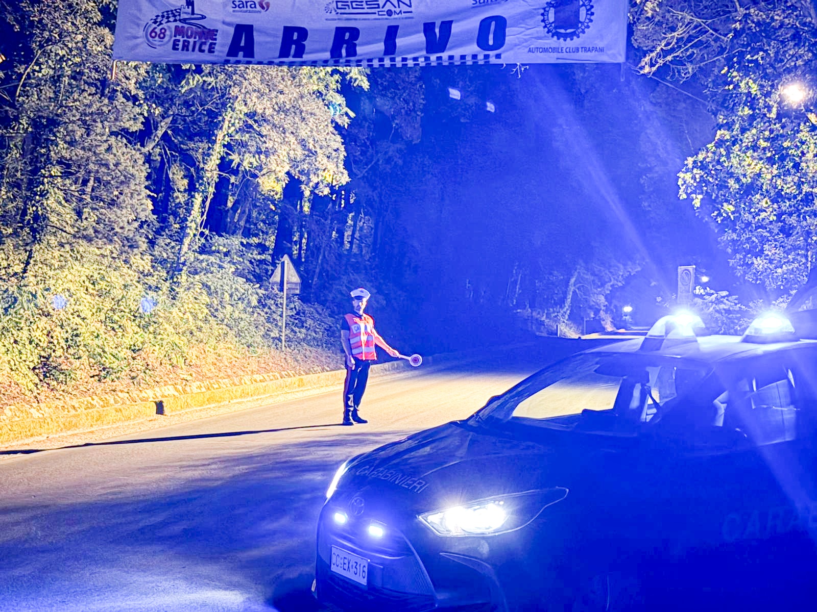 Corse clandestina prima della Monte-Erice: 3 patenti ritirate, uno era iscritto alla gara