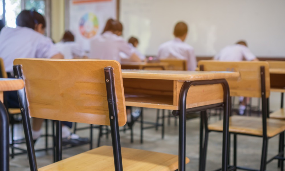 Sicilia, le aule si svuotano: dispersione scolastica da record