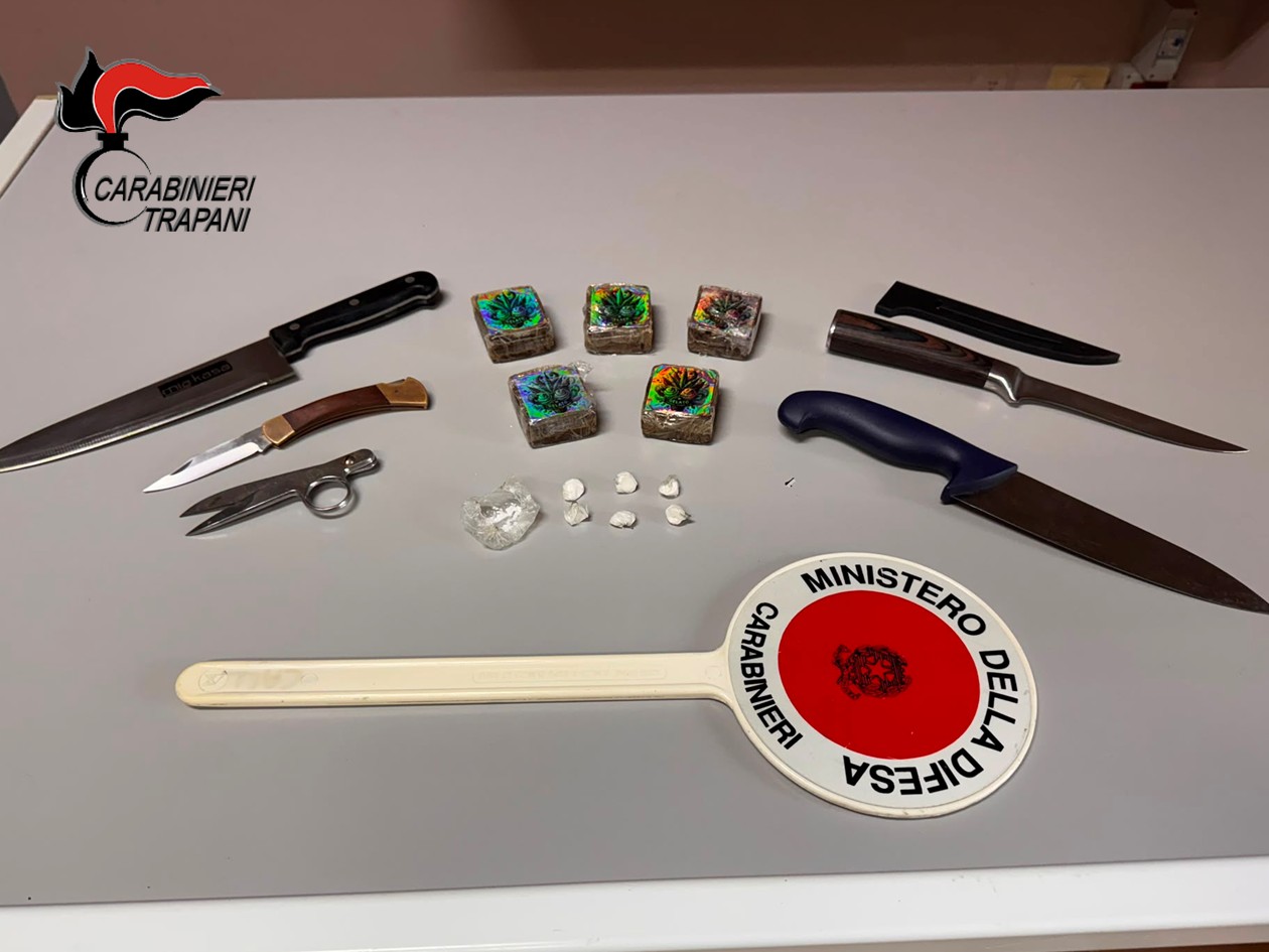 Selinunte: detenevano soldi e droga, tratti in arresto quattro soggetti