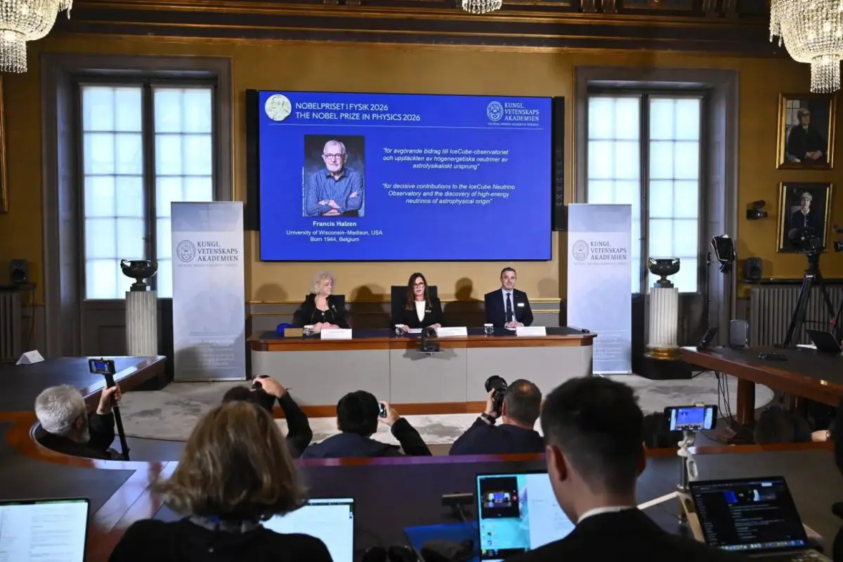 Il premio Nobel per la fisica a Francis Halzen