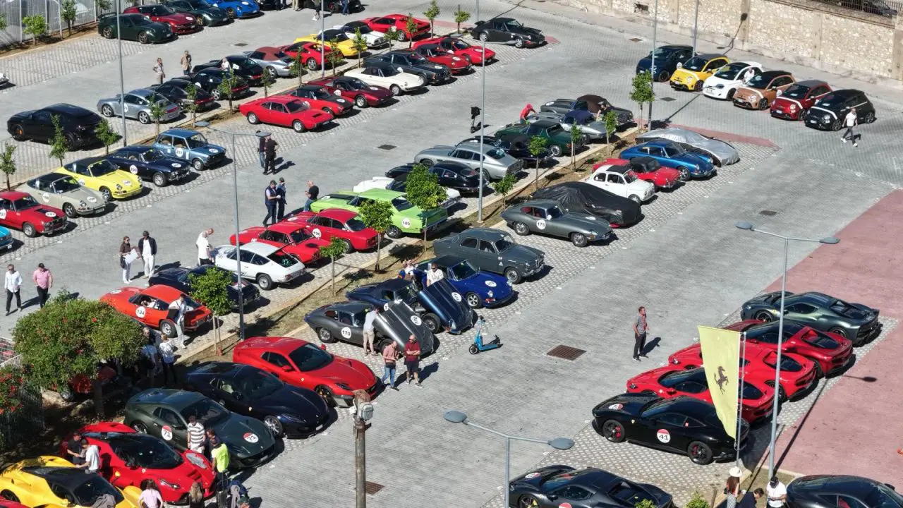 Al via da Palermo la Targa Florio Classica 2026, 200 auto e domani tappa a Trapani