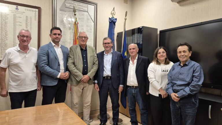 Castellammare, il sindaco Fausto nomina un nuovo assessore: è Antonio Senia