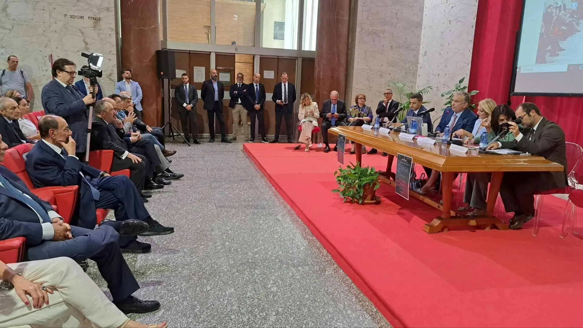 Schifani “Orgoglioso della legge ‘Liberi di scegliere’, strumento per dare un’alternativa ai ragazzi e alle donne che vivono in famiglie di mafia”