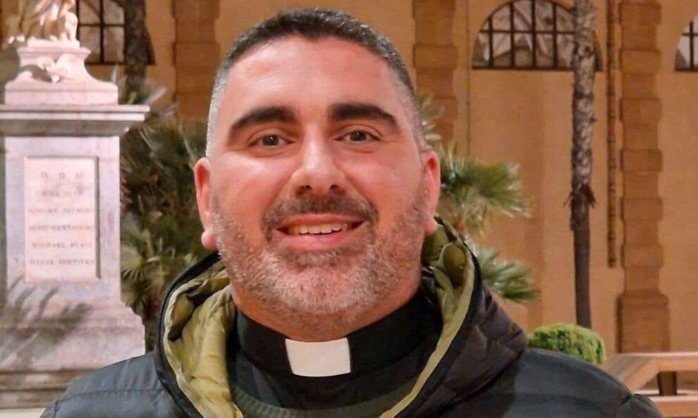 Raid a Strasatti, il parroco marsalese: “C’è paura, ma servono risposte concrete”