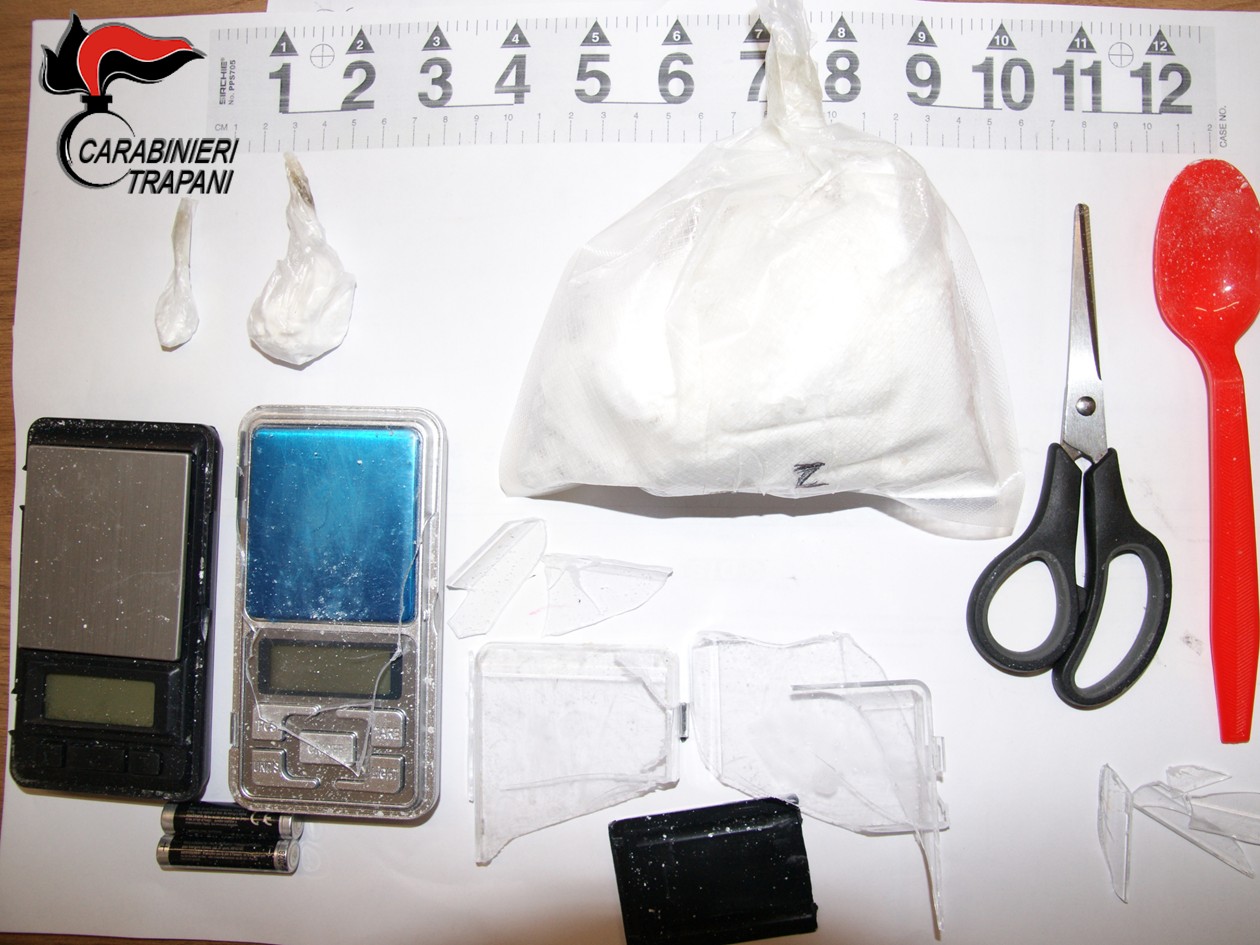 Arrestata coppia per spaccio di cocaina