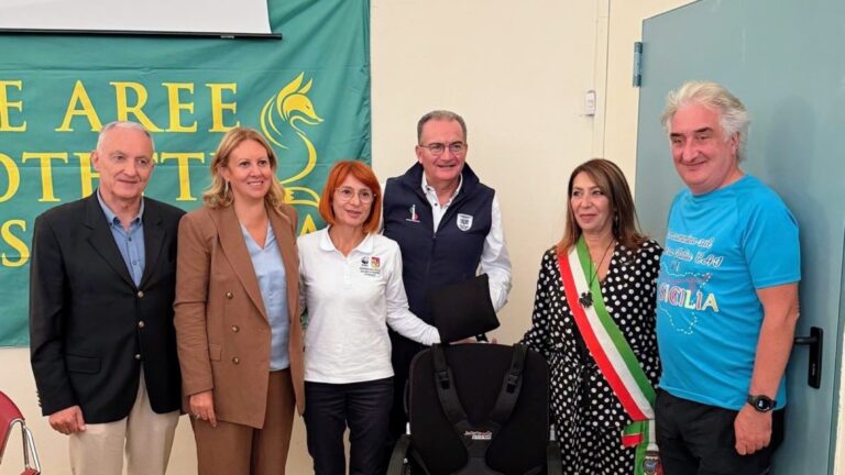 Erice, consegnate due Joelette per favorire l’accessibilità dei sentieri naturalistici
